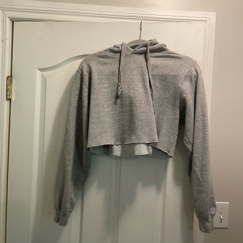 Cropped hoodie